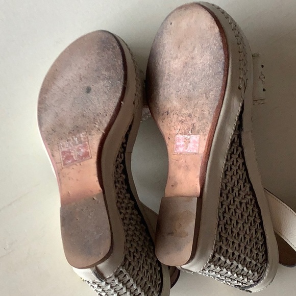 Stunning FRYE lattice weave wedges with studs, very good preloved condition, 7.5 - Picture 8 of 8